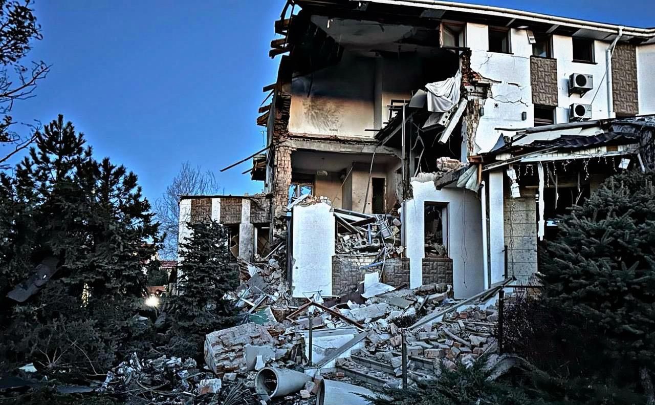 Зруйнований будинок у Бориспільському районі. Фото: Нацполіція
