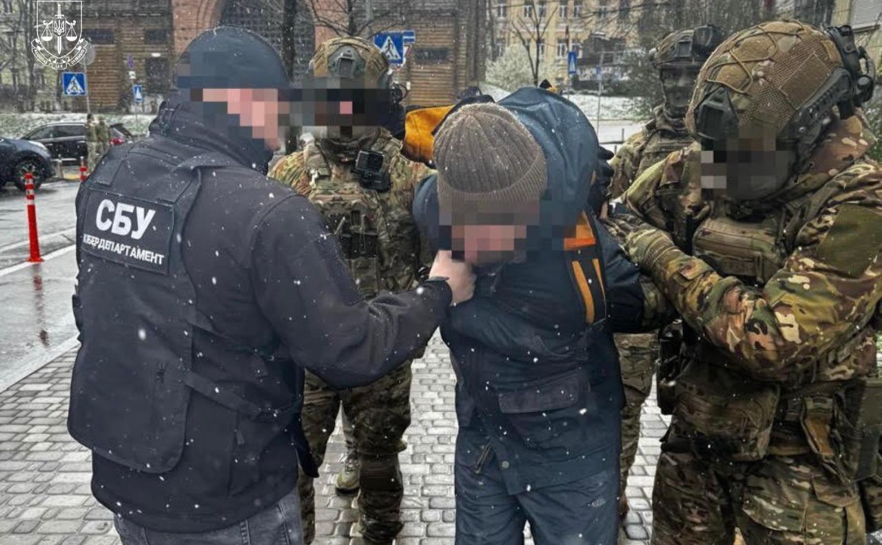 Під час затримання. Фото: СБУ