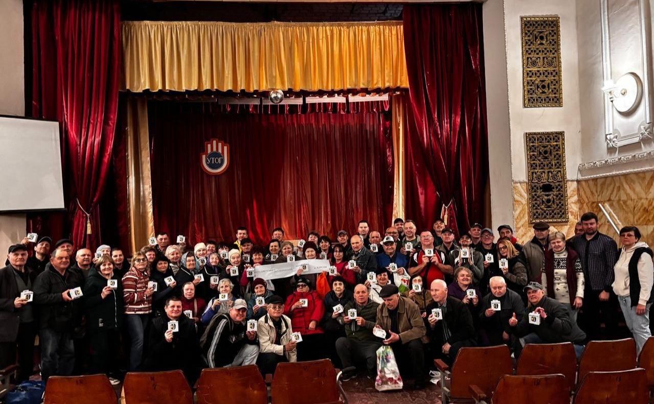 140 смартгодинників отримали мешканці Херсону, Кривого Рогу та декількох територіальних громад Сумської області. Фото: сайт Київради