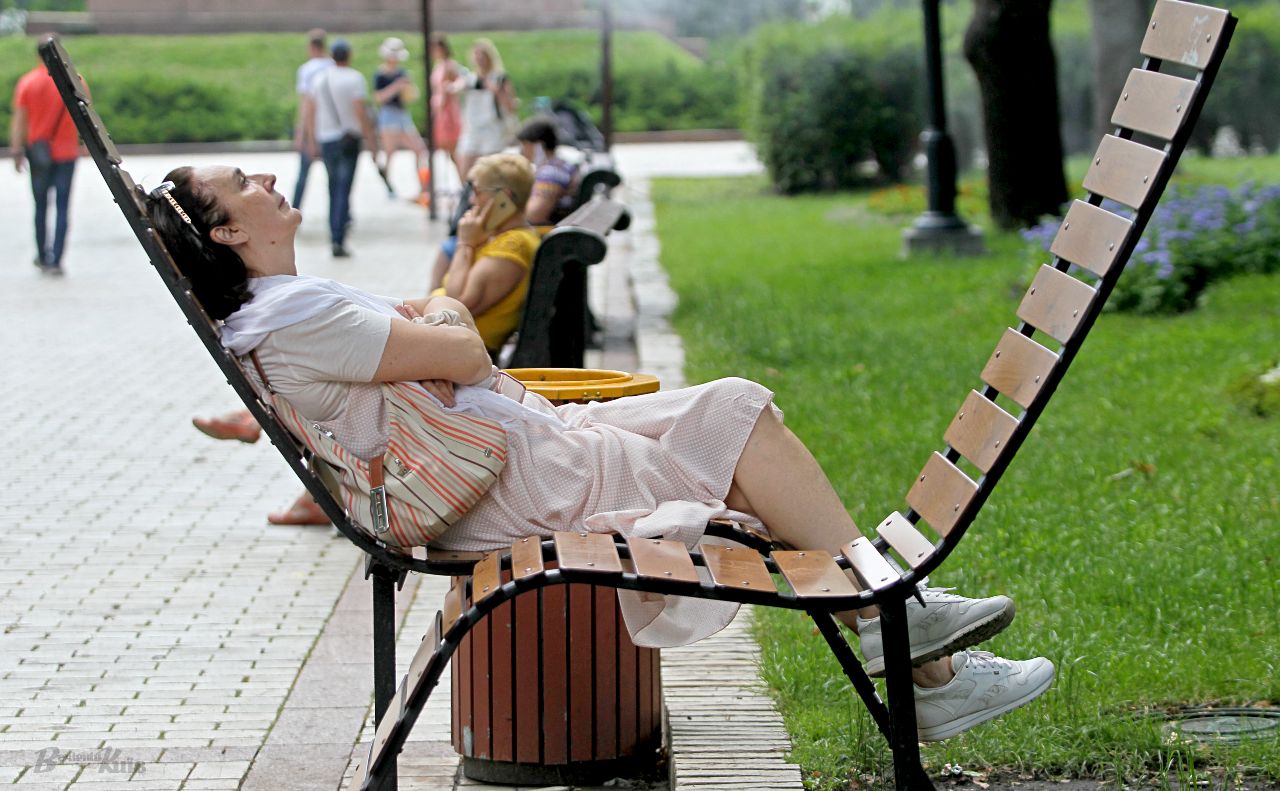 Удень стовпчики термометрів покажуть до +20 градусів. Фото: Борис Корпусенко