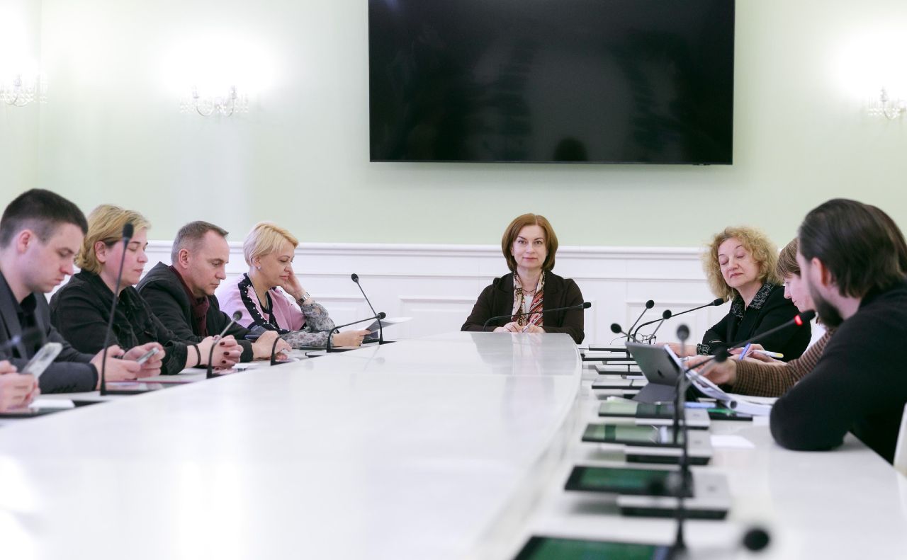 Засідання Робочої групи з розробки механізмів захисту об’єктів культурної та історичної спадщини. Фото: фб-сторінка Ганни Старостенко