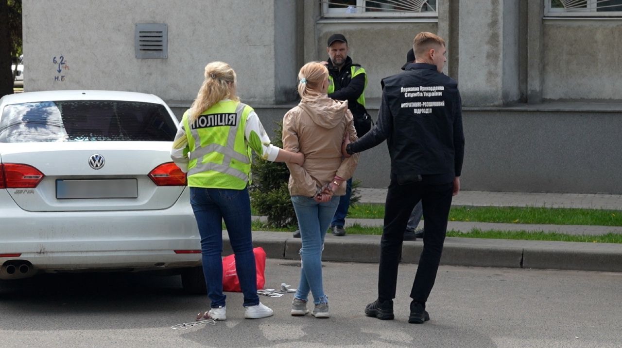 Підозрюваній загрожує до 15 років тюрми. Фото: Нацполіція