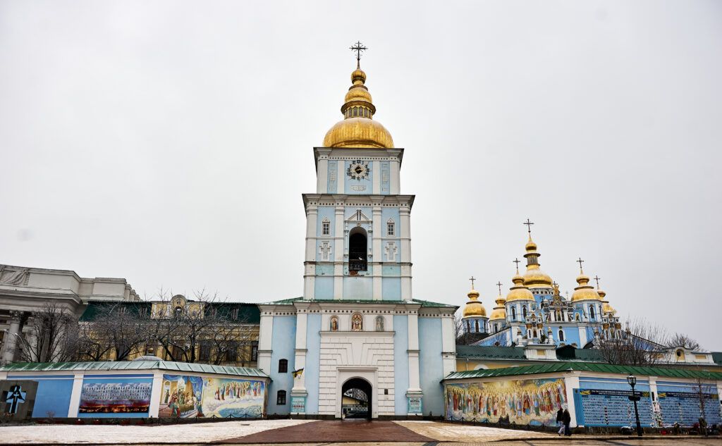 Дзвіниця Свято-Михайлівського Золотоверхого монастиря. Фото: МКСК