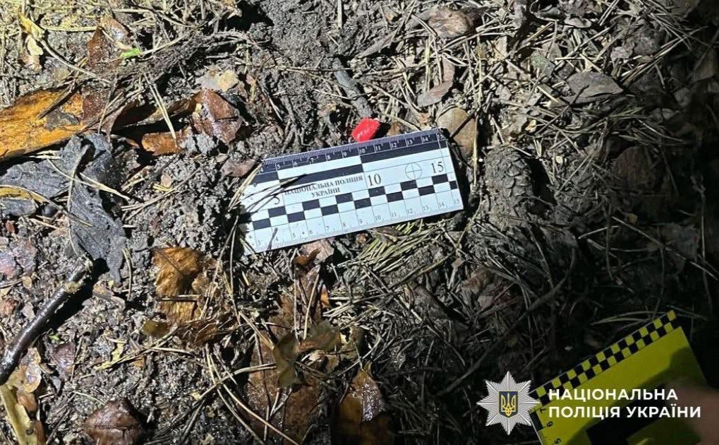 Знайдені наркотичні речовини. Фото: поліція Києва