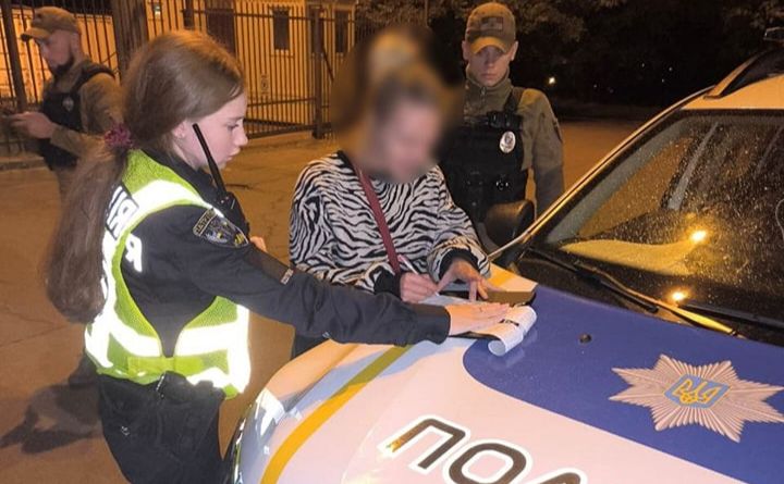 У Києві муніципали зірвали «шабаш» на схилах Дніпра