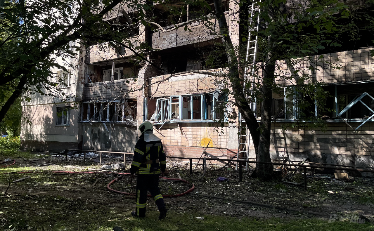 Ще одна жахлива ніч для столиці. Фото: Анна Мещерякова