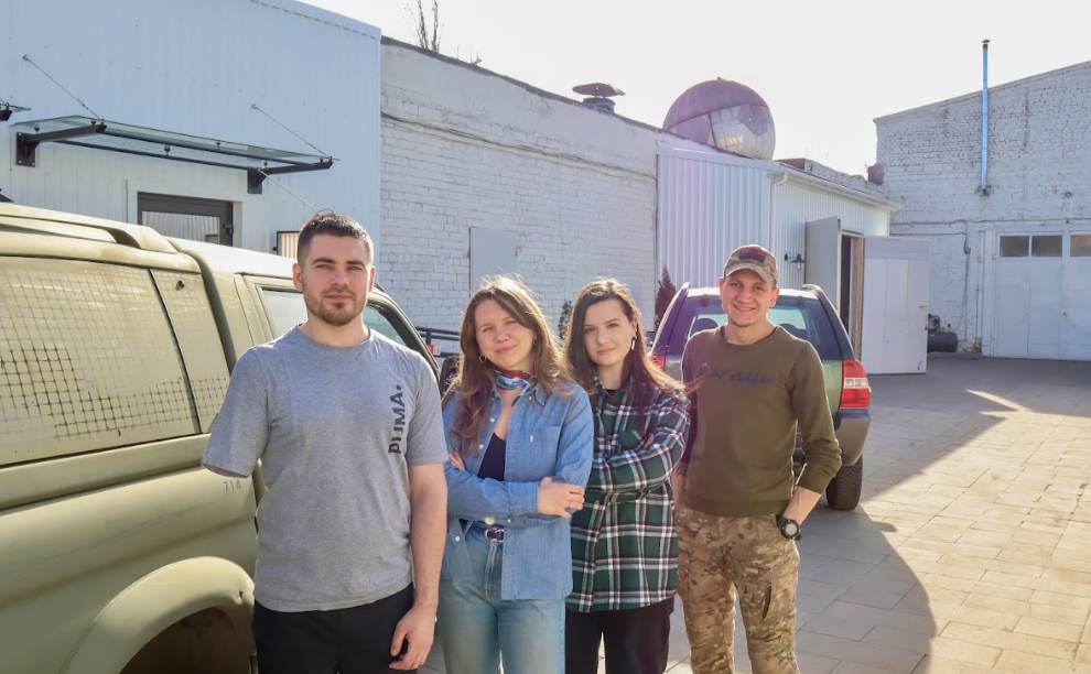 Працівники NESEMOS Veteran Auto Hub. Фото надане Марією Ксьондзик