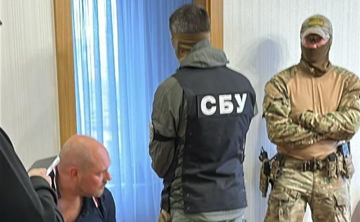 Меомент затримання СБУ. Фото: надане джерелами СБУ СУСПЛЬНЕ новини та «Дзеркалу тижня».