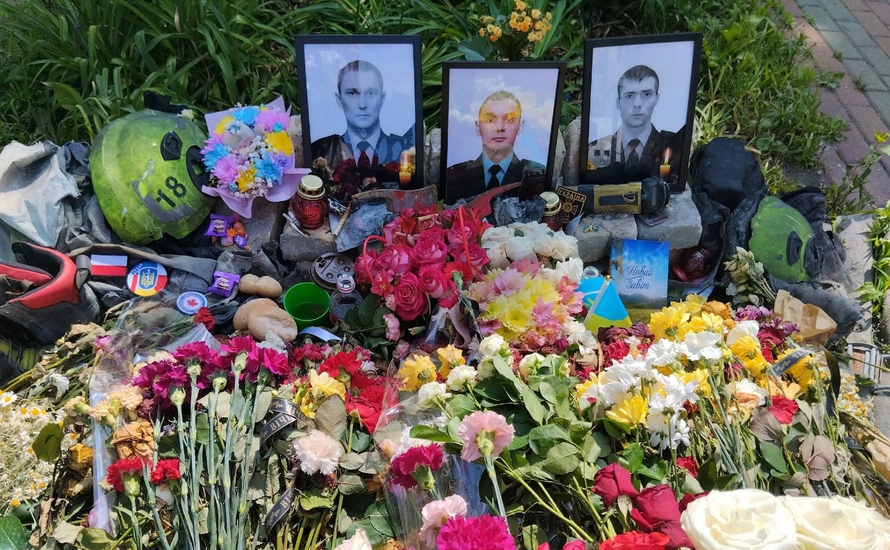 Фото з місця загибелі рятувальників у Києві. Фото з відкритих джерел