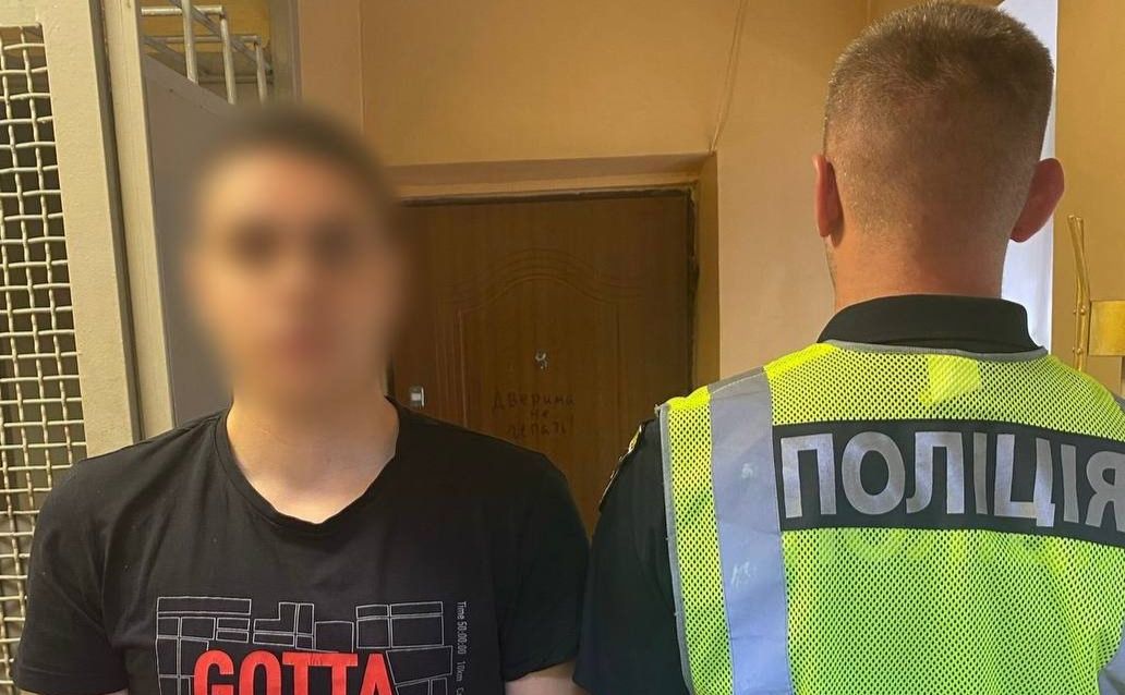 Затриманий зловмисник. Фото: поліція Києва