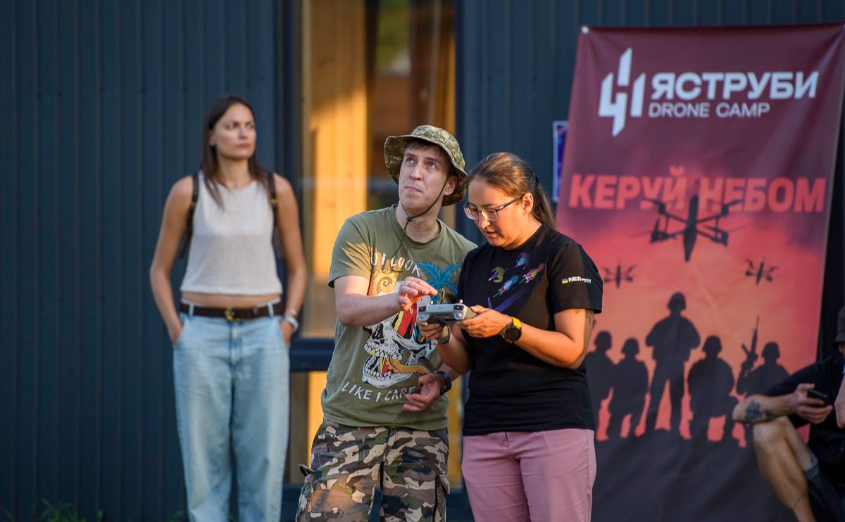 На заході провели майстер-класи з керування дронами. Фото надане організаторами