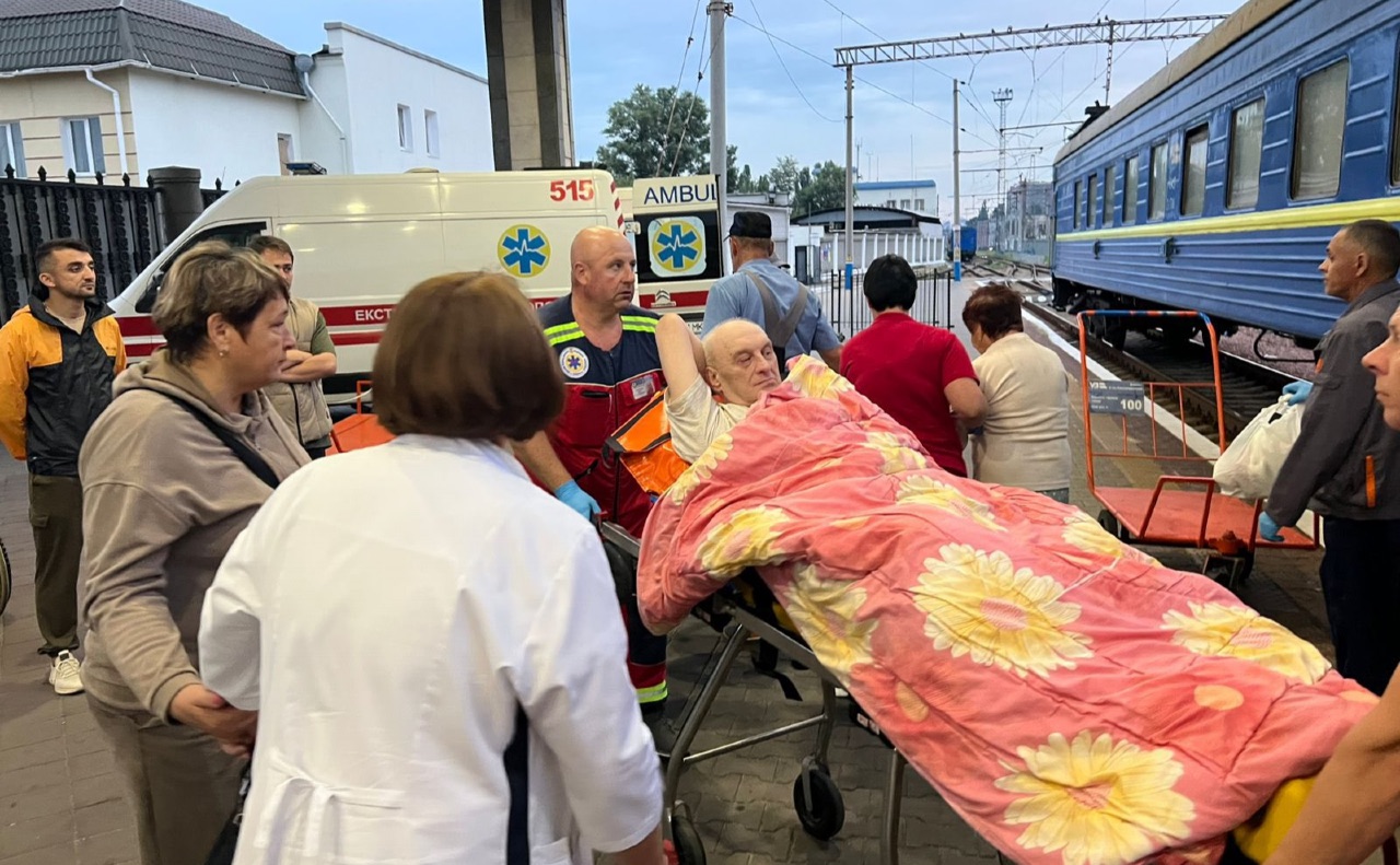 Загалом в області розмістили 124 людини з інвалідністю та літніх мешканців. Фото: Микола Калашник