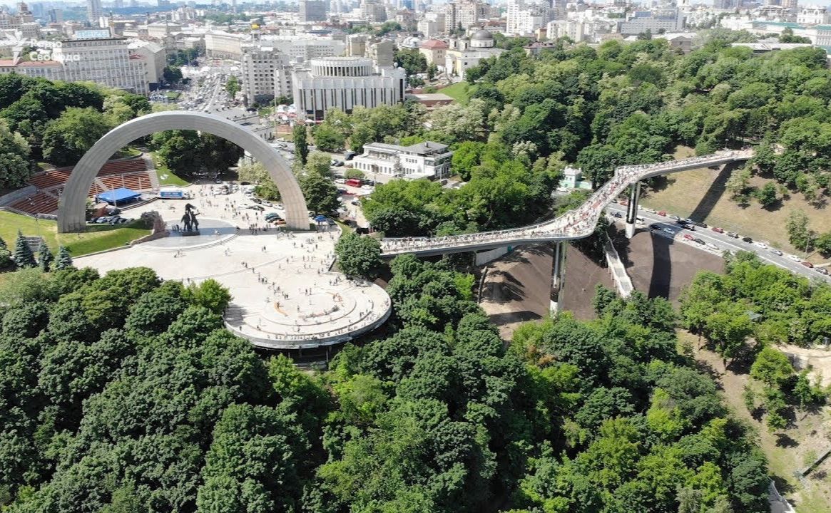 Всі райони Києва пропонують варіанти пізнавальних лекцій та екскурсій. Фото: Борис Корпусенко