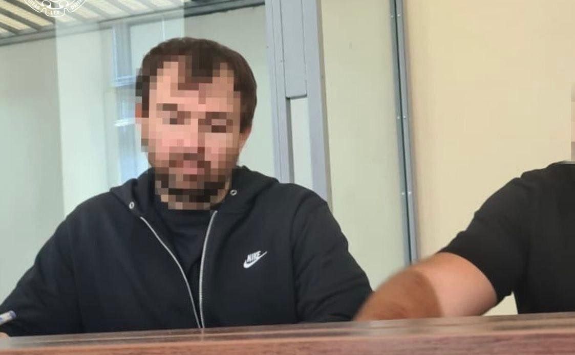 У залі суду підозрюваний. Фото: ОГПУ