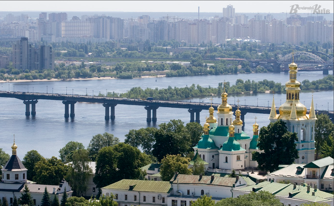 У столиці тепло як влітку. Ілюстративне фото: Борис Корпусенко