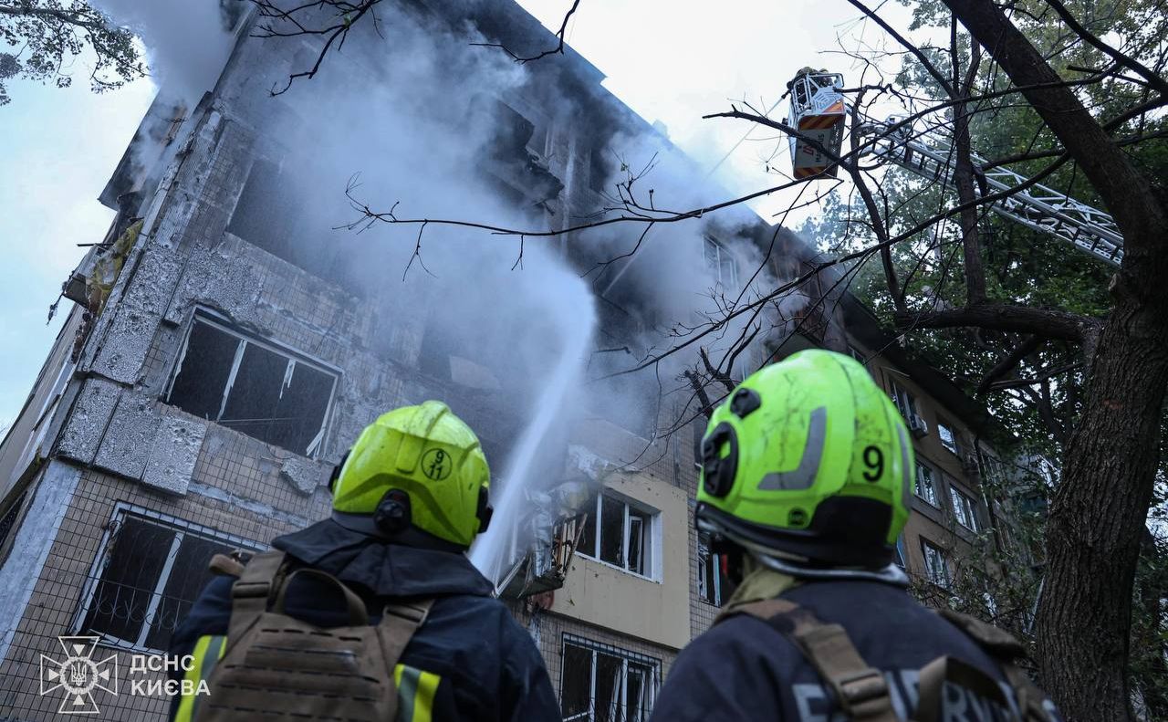 Фото з місця удару: ДСНС