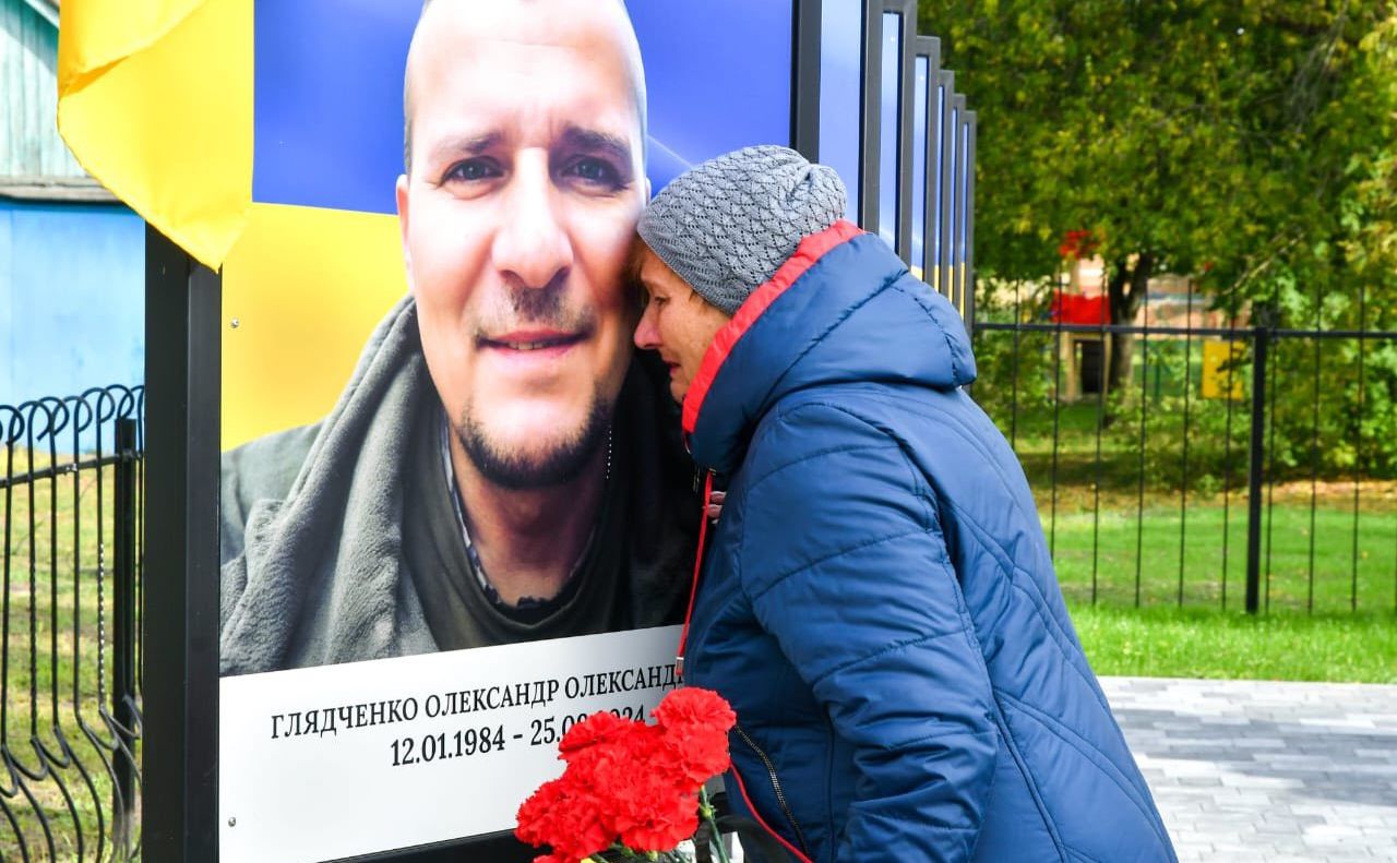 Алея Героїв у селі Кучаків. Фото: Бориспільська міська рада