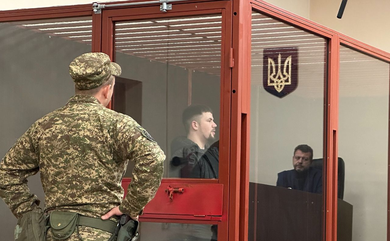 Максим Бобилєв у Печерському райсуді Києва 7 жовтня 2025 року. Фото: Суспільне