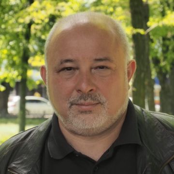 Борис Лозовський