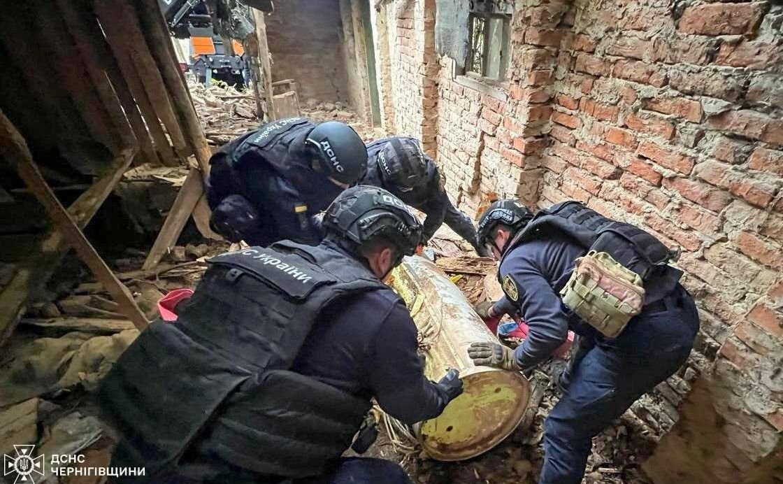 Бойову частину крилатої ракети відвезли на підривний майданчик