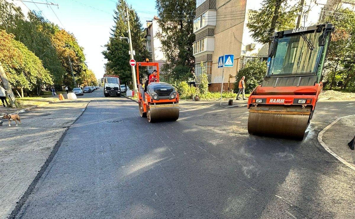 Заасфальтовані вулиці в Солом’янському районі. Фото: КП ШЕУ