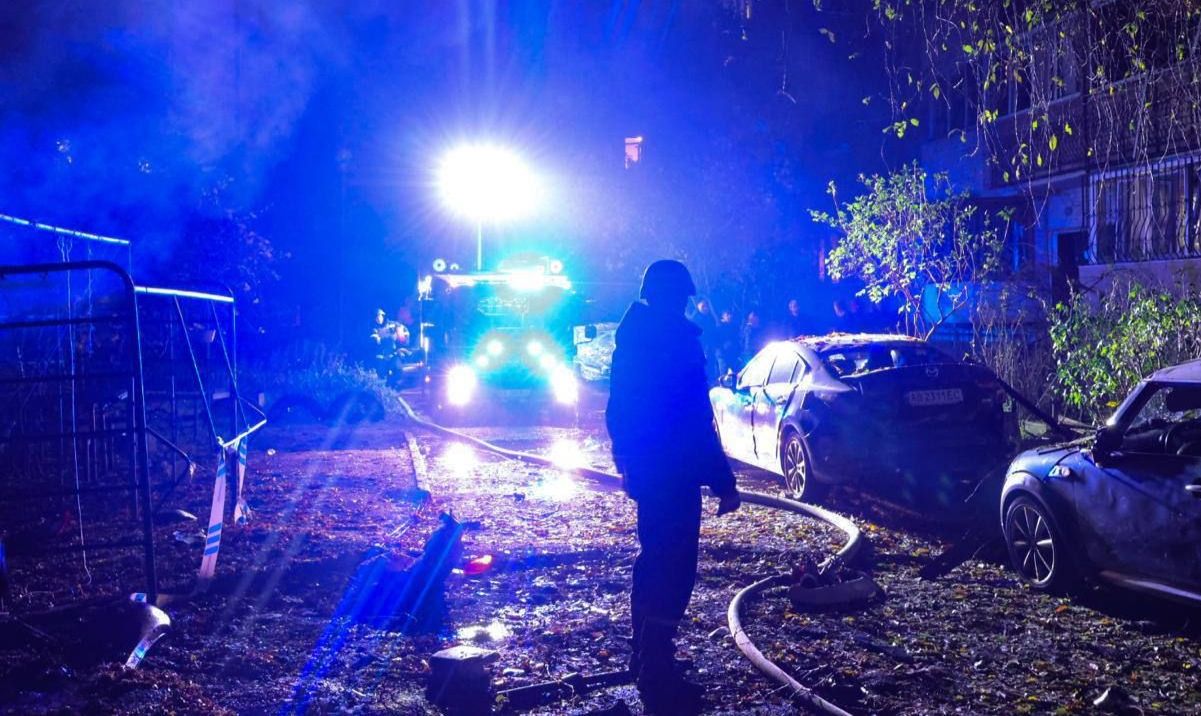 Обстріл Києва. Фото: ДСНС