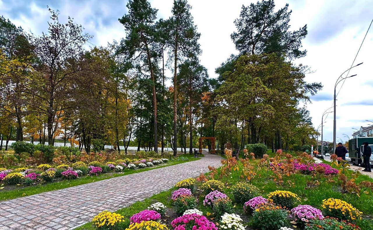 Для киян створили доступні зелені зони. Фото: КО «Київзеленбуд»