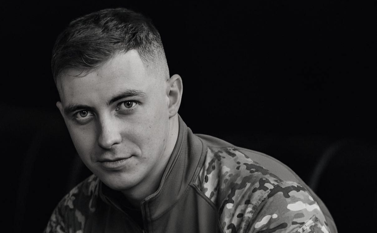 Завтра в Ірпені попрощаються з загиблим на Донеччині Євгеном Піндасом