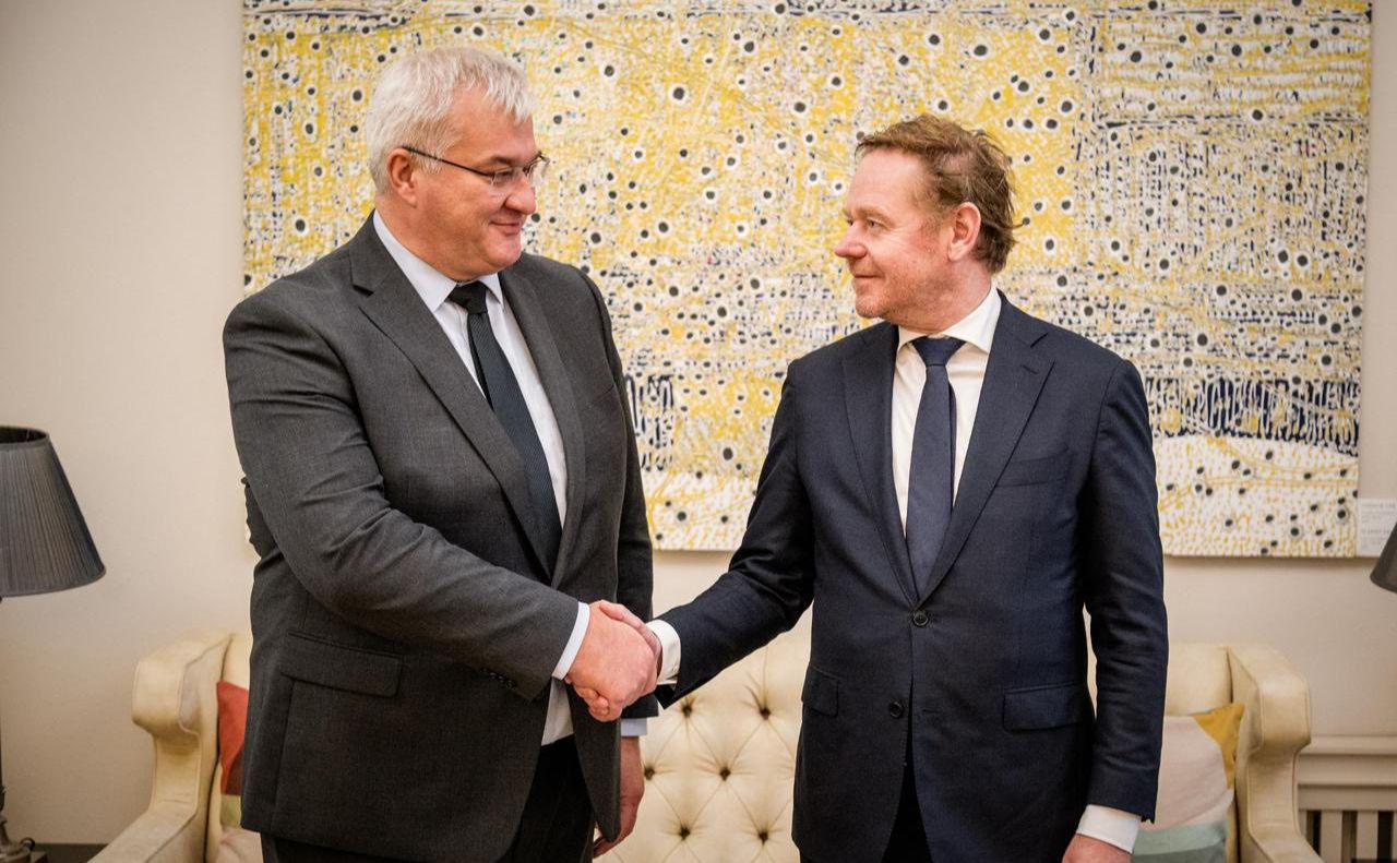 Міністр закордонних справ України Андрій Сибіга та міністра закордонних справ Нідерландів Давіда ван Веела. Фото: Андрій Сибіга (ФБ)