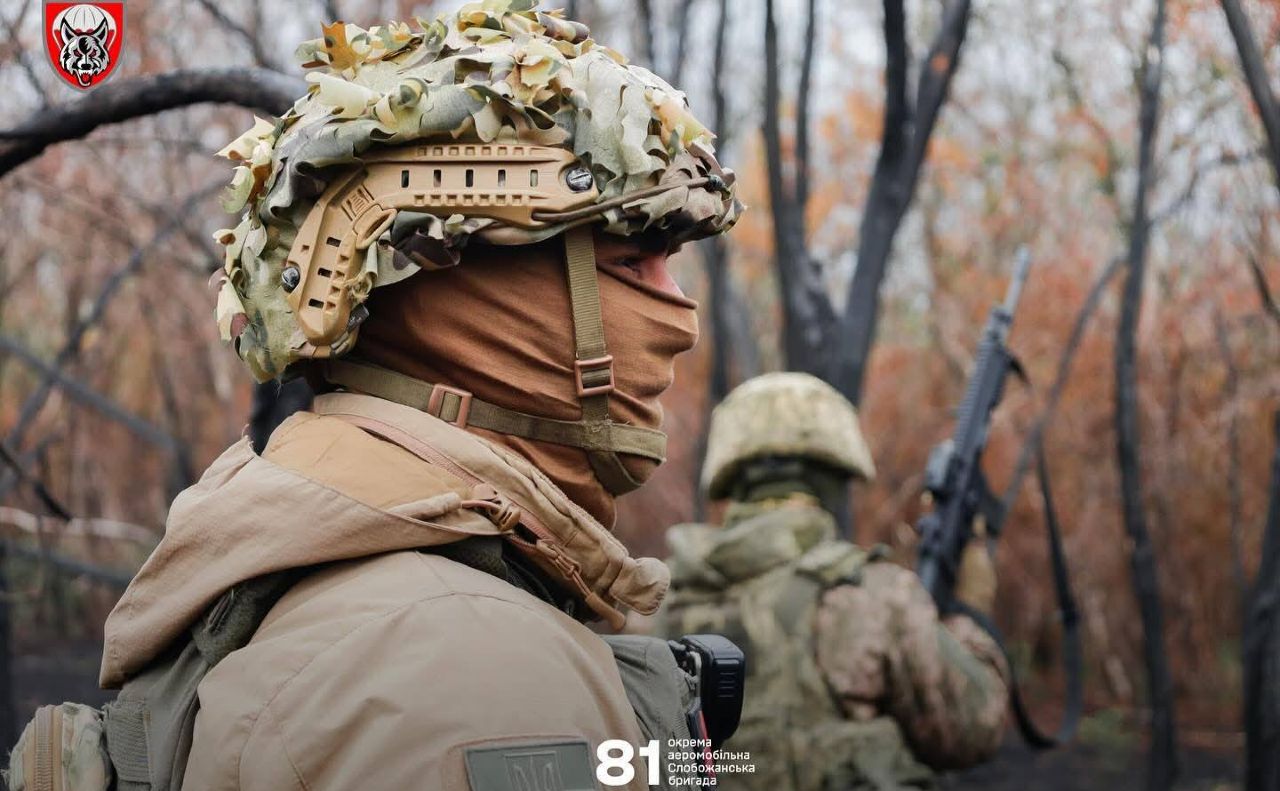 Захисники б’ються за кожен клаптик української землі