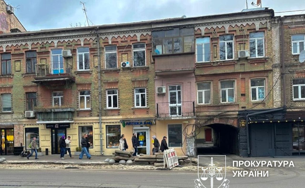 Будинок №23 на Нижньому Валу