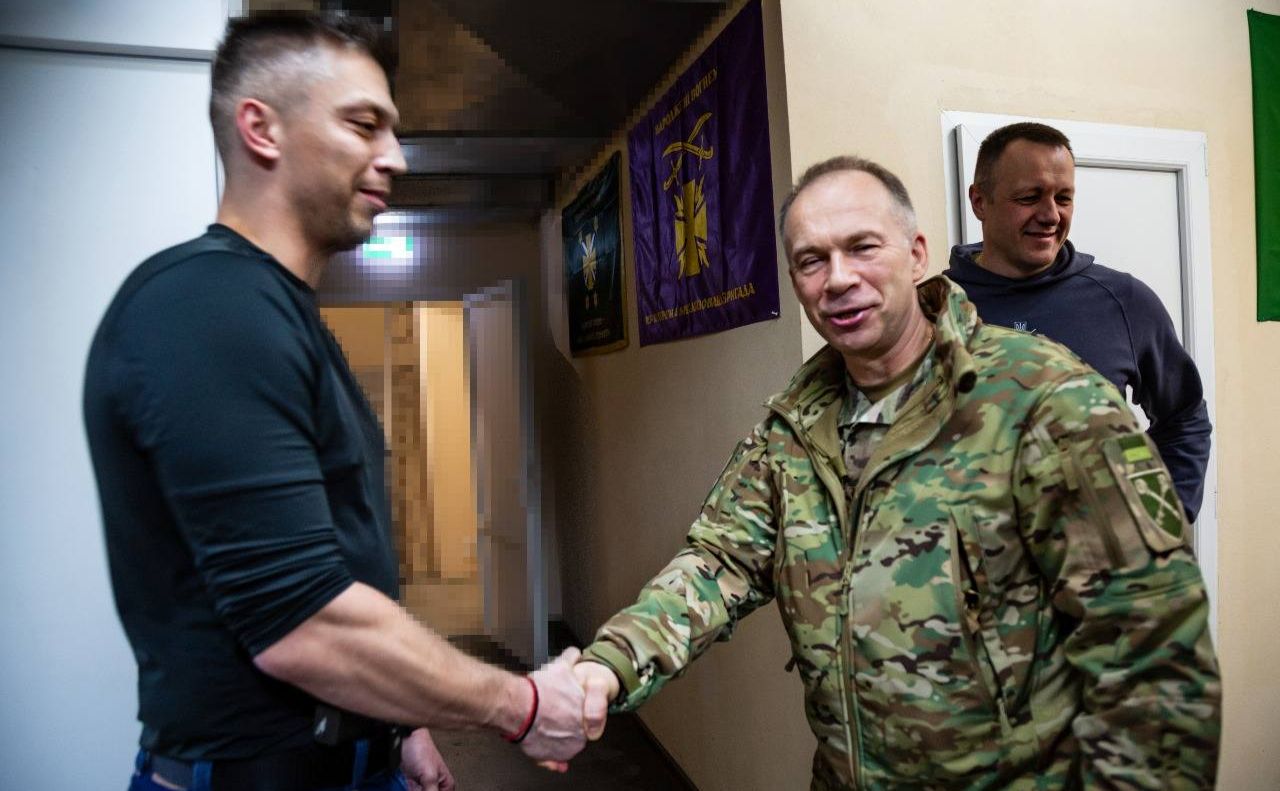 Сирський відвідав військові частини на Харківщині. Фото: Генштаб ЗСУ