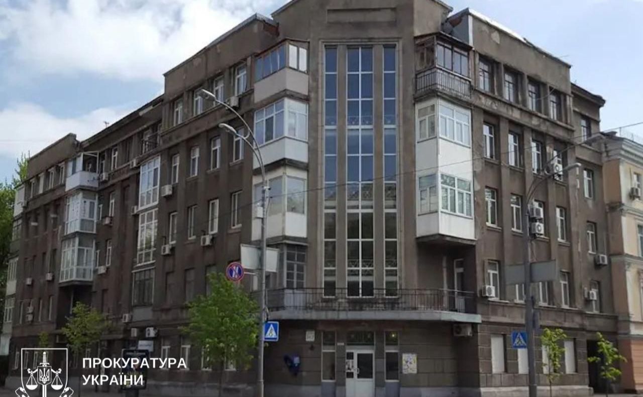 Приміщення у будинку на вулиці Інститутській, 24/7 привласнили незаконно