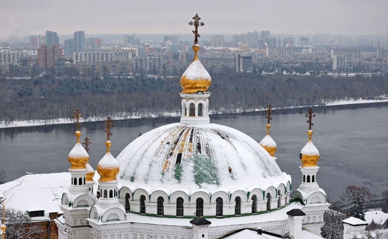 Києво-Печерська лавра взимку. Фото: Борис Корпусенко