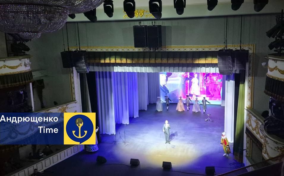 Свято окупантів на місці загибелі сотень маріупольців. Фото: Петро Андрющенко (ТГ)