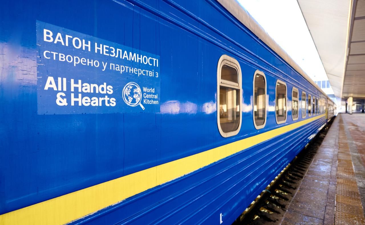 Вагони оперативно переміщатимуть туди, де це потрібно в конкретний момент. Фото: Укрзалізниця