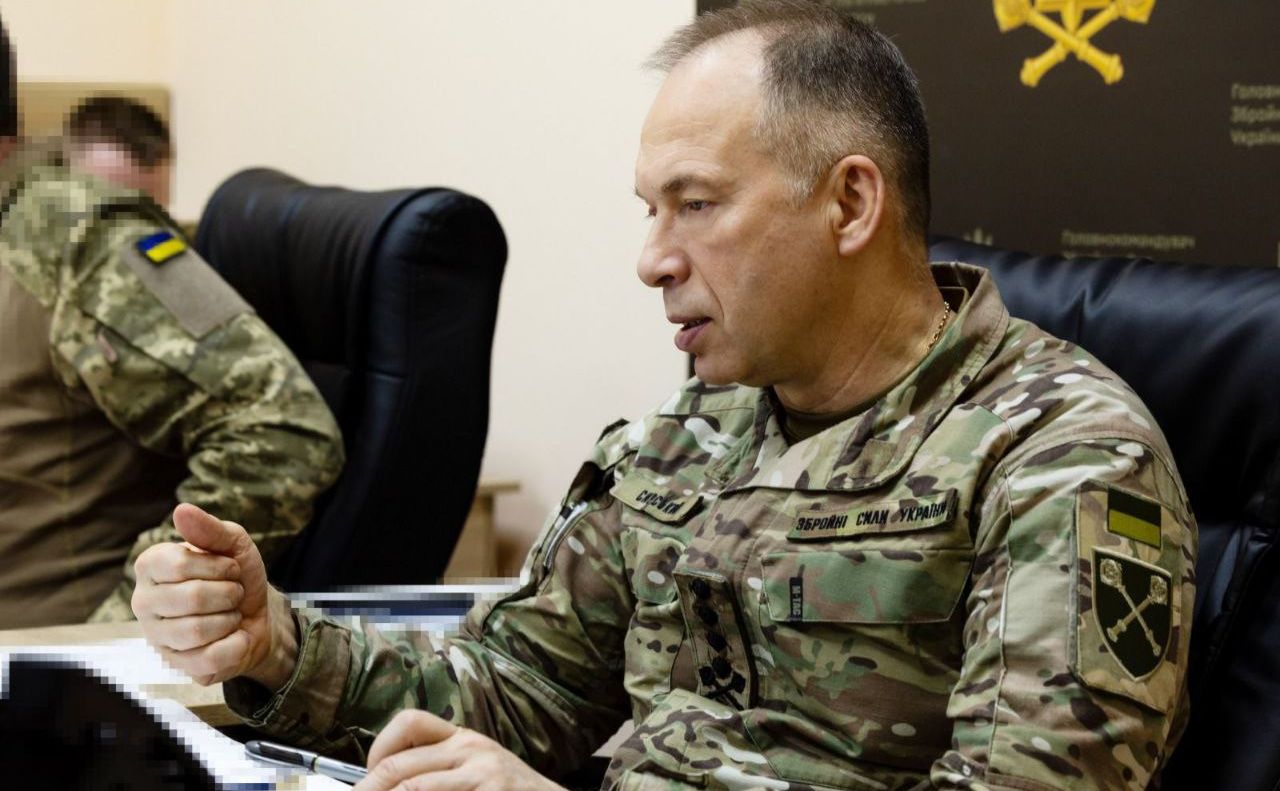 Головком обговорив з командирами нарощення спроможностей підрозділів БпС. Фото: Генштаб