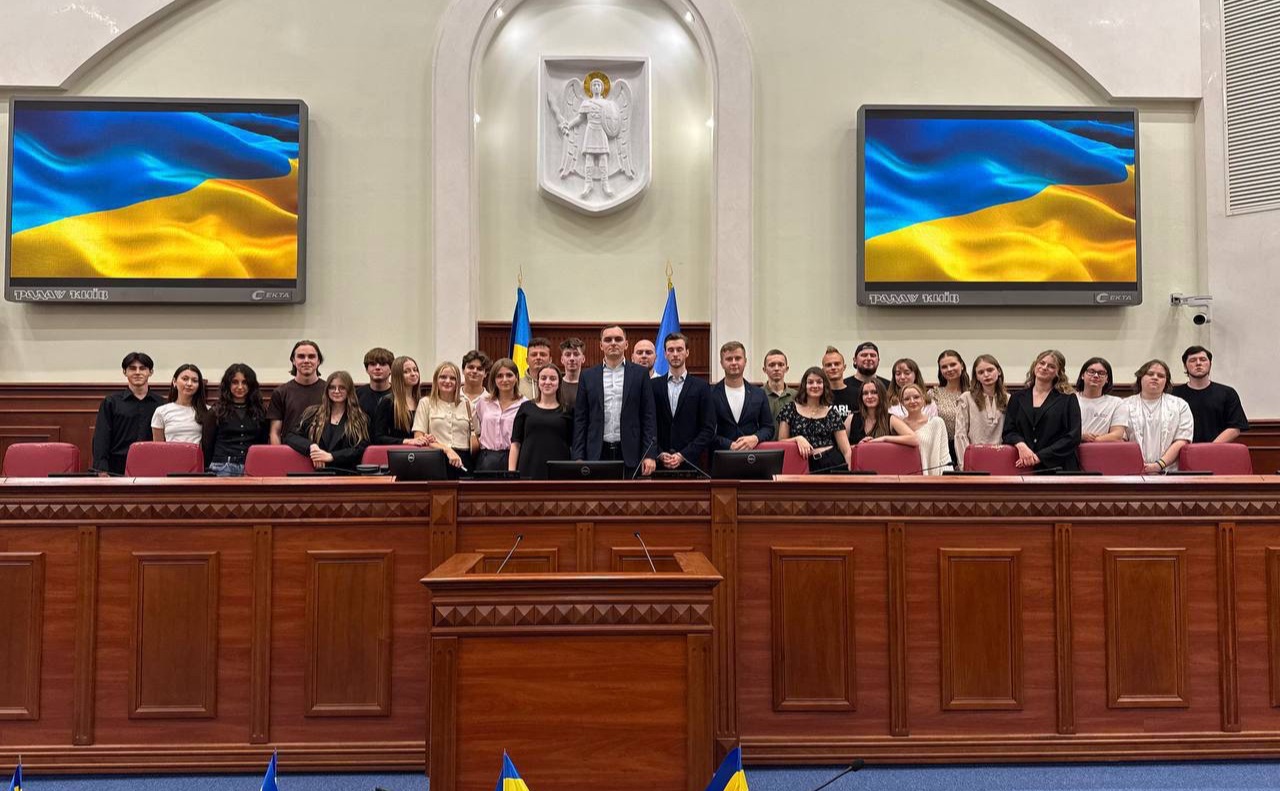 Голосування доступне для українців віком від 14 до 35 років