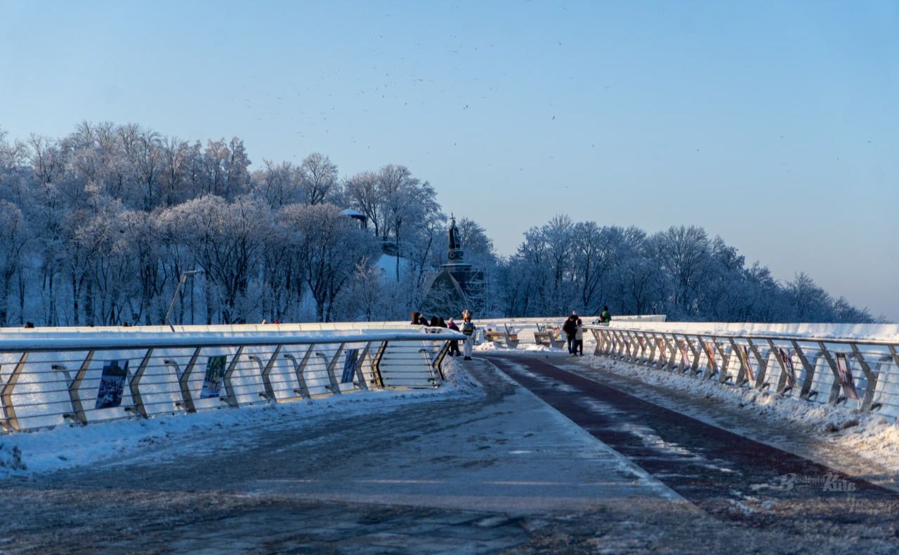 Січне, оглядовий міст, Володимирська гірка. Фото: Олексій Самсонов