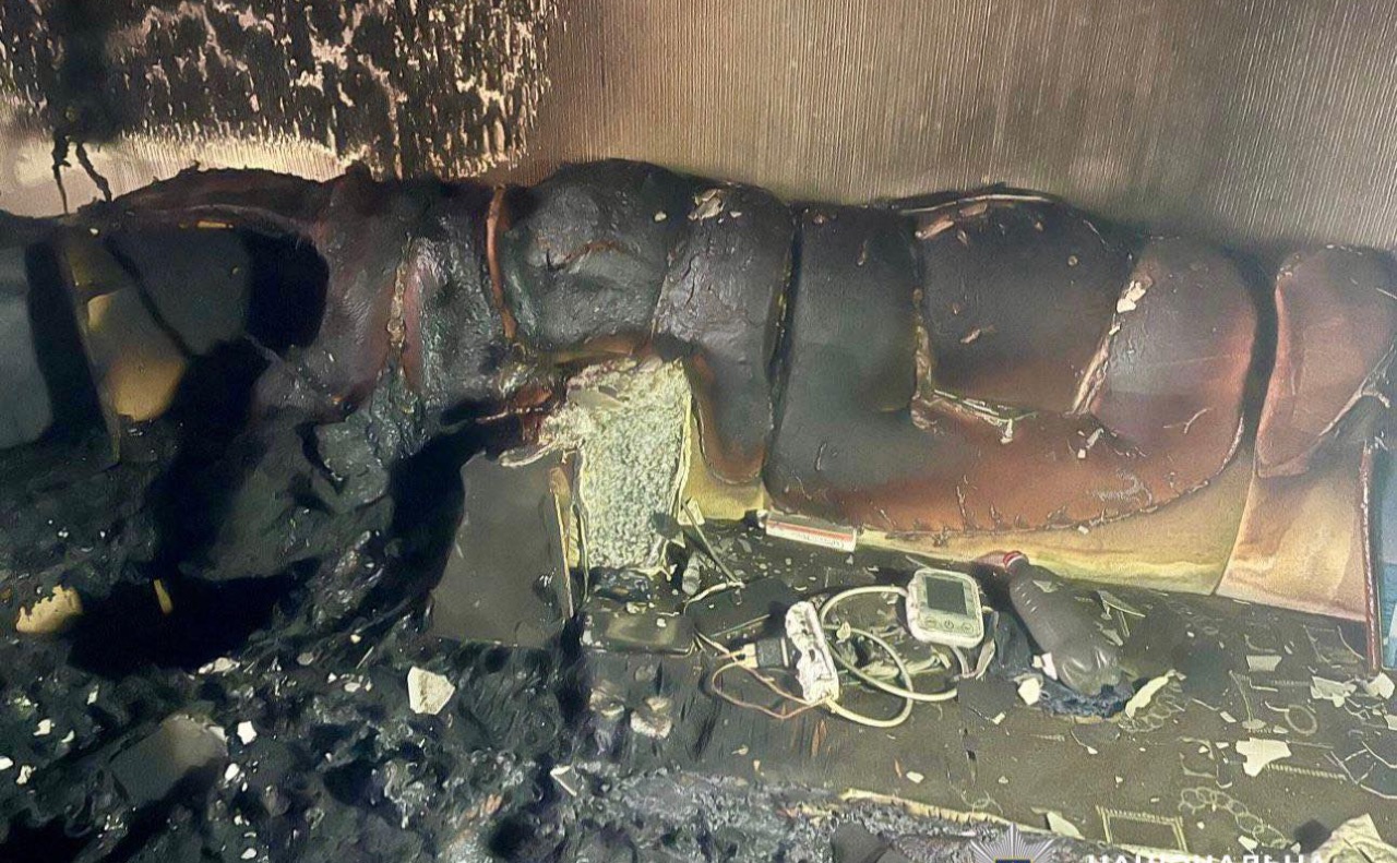 У квартирі виявили тіло 58-річного власника житла. Фото: поліція