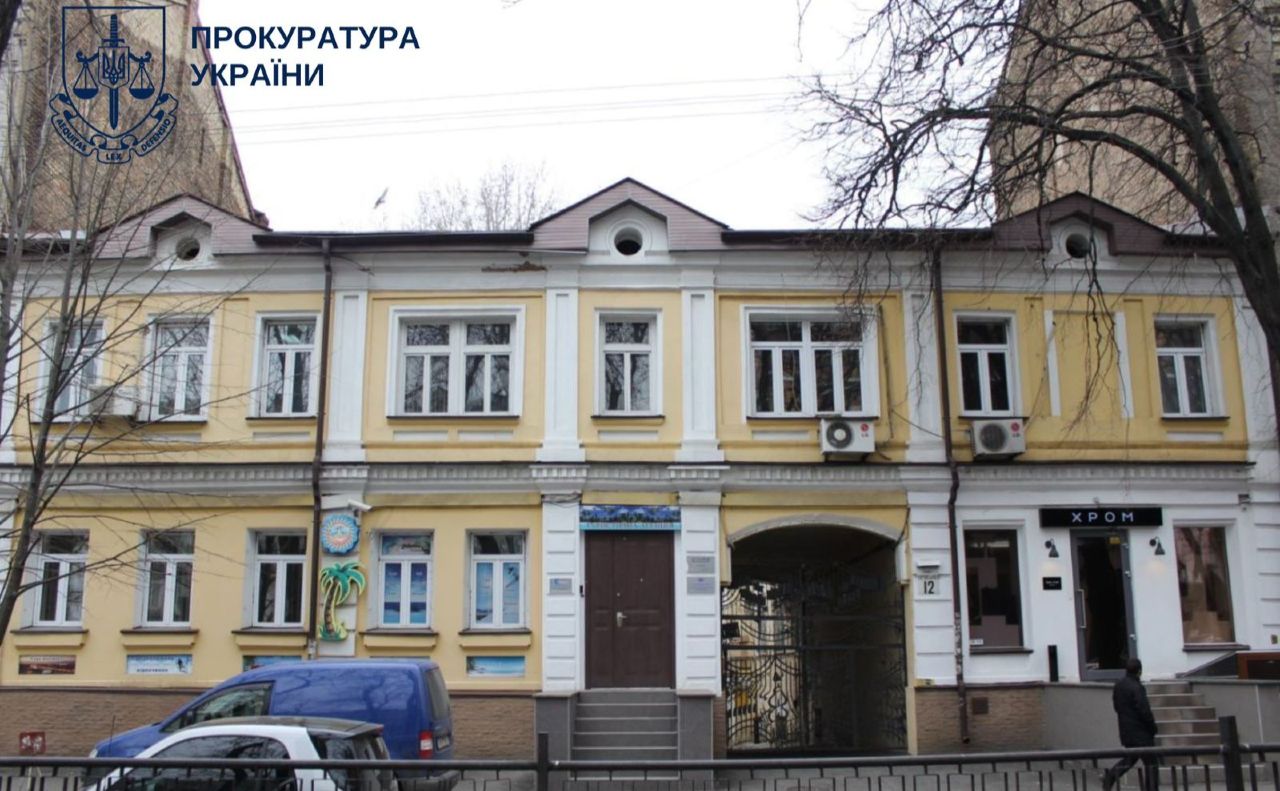 Прокуратура вимагає від власників пам’ятки культурної спадщини по Бульварно-Кудрявській укласти охоронні договори