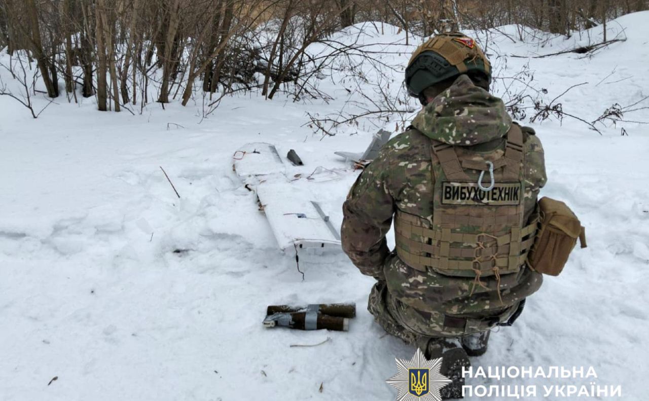 Знешкодження небезпечного предмета. Фото: Нацполіція
