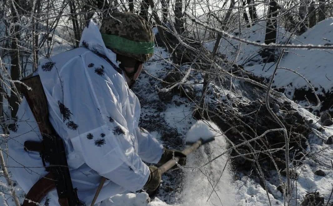 Українські воїни продовжують мужньо тримати оборону. Фото: Генштаб