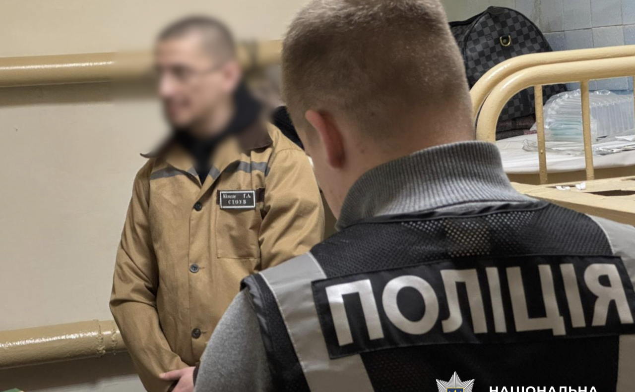 Один з підозрюваних у руках правосуддя. Фото: Нацполіція