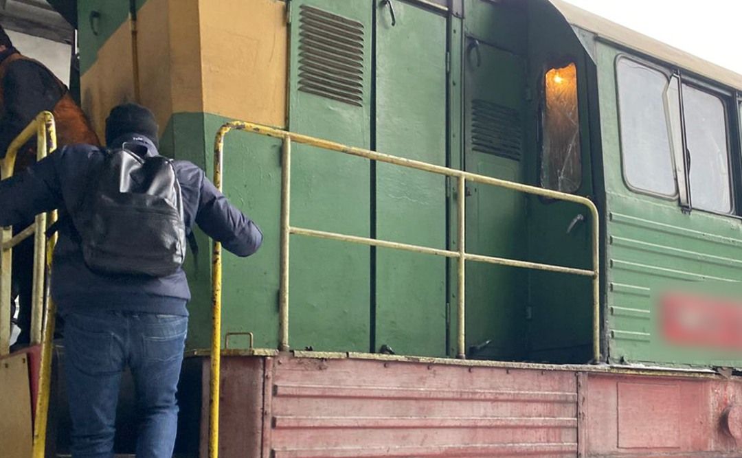 За один «вихід» зливали до 2 тисяч літрів. Фото: Нацполіція