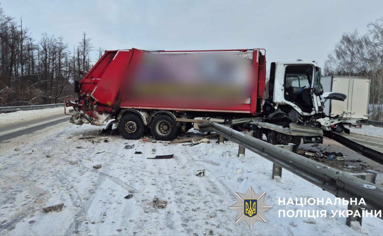 Фото з місця події