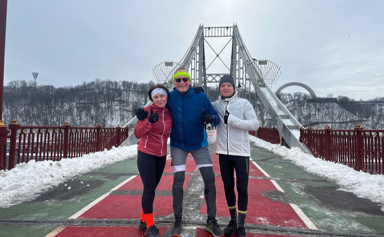 Учасники клубу тренуються в будь-яку погоду. Ілюстративне фото з ФБ Veterans Running Club