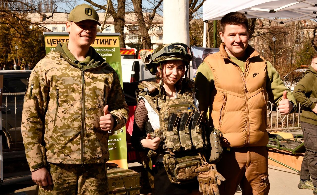 Під час святкування Дня Добровольця у Голосієві. Фото: Голосіївська РДА