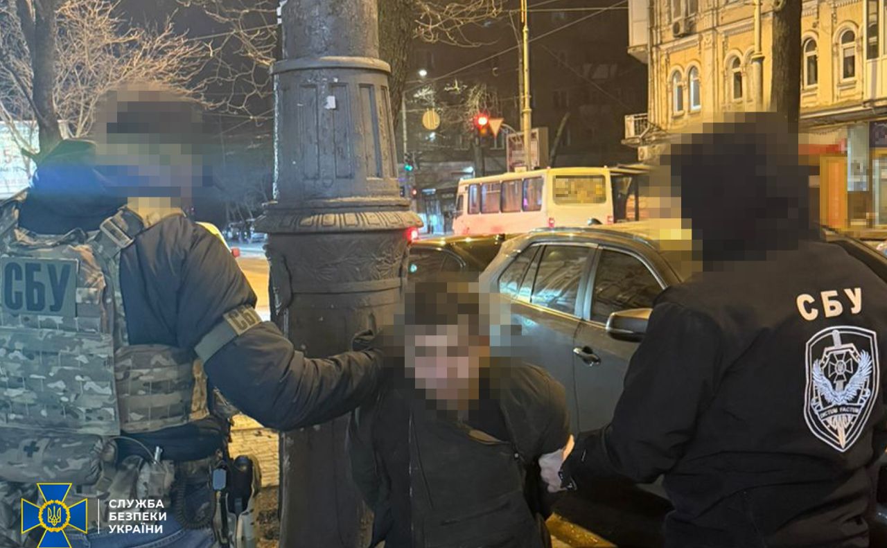 Ворожого поплічника затримали «на гарячому»
