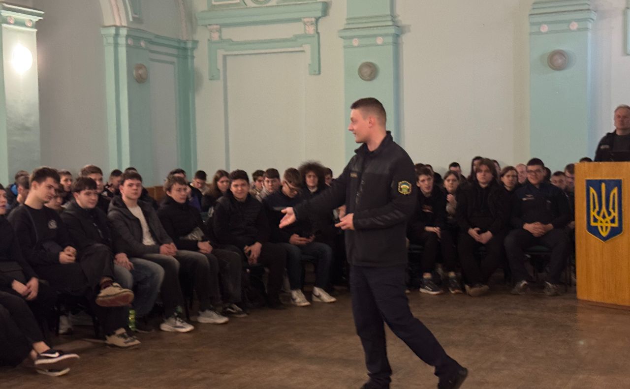 Фрагмент лекції молодого машиніста Київського метрополітену. Фото: Сайт КМДА